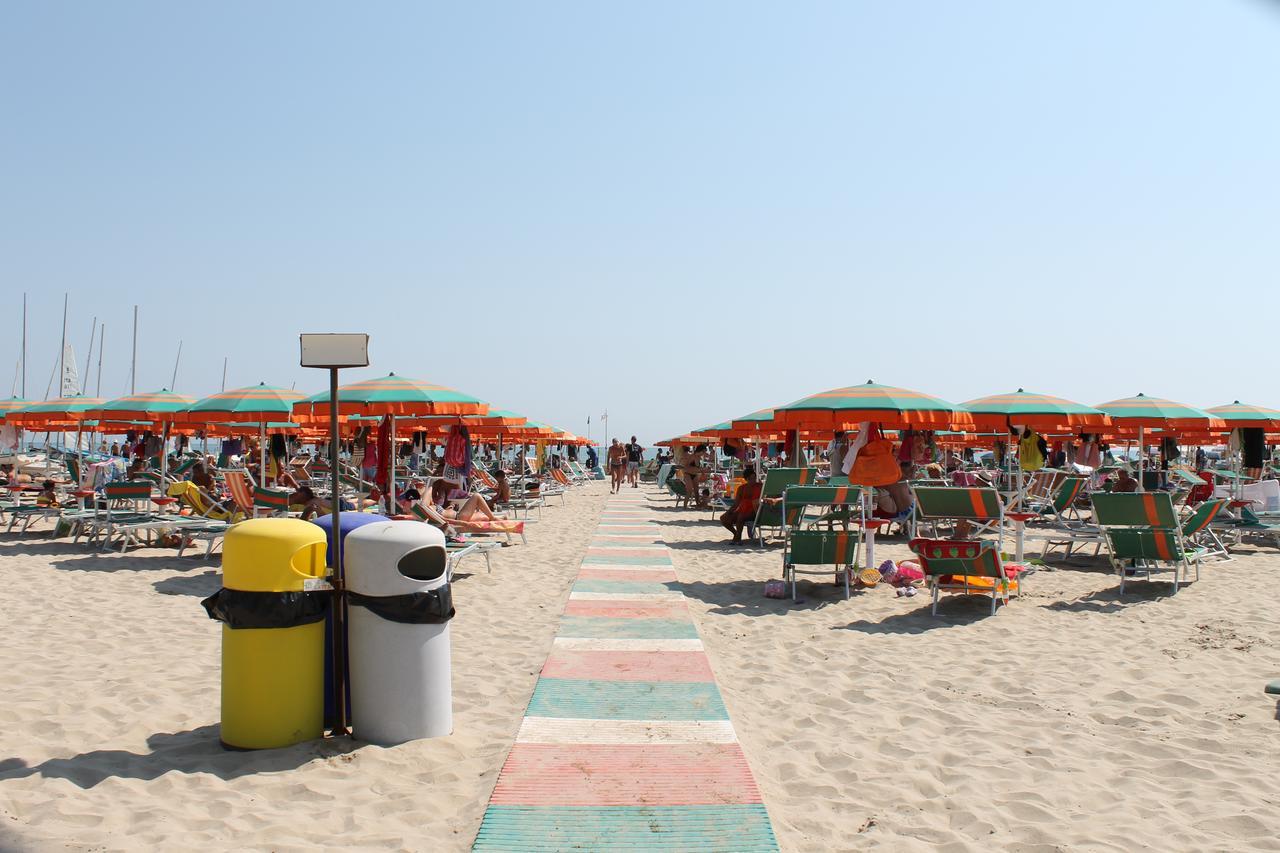 Hotel Lidia Alba Adriatica Extérieur photo